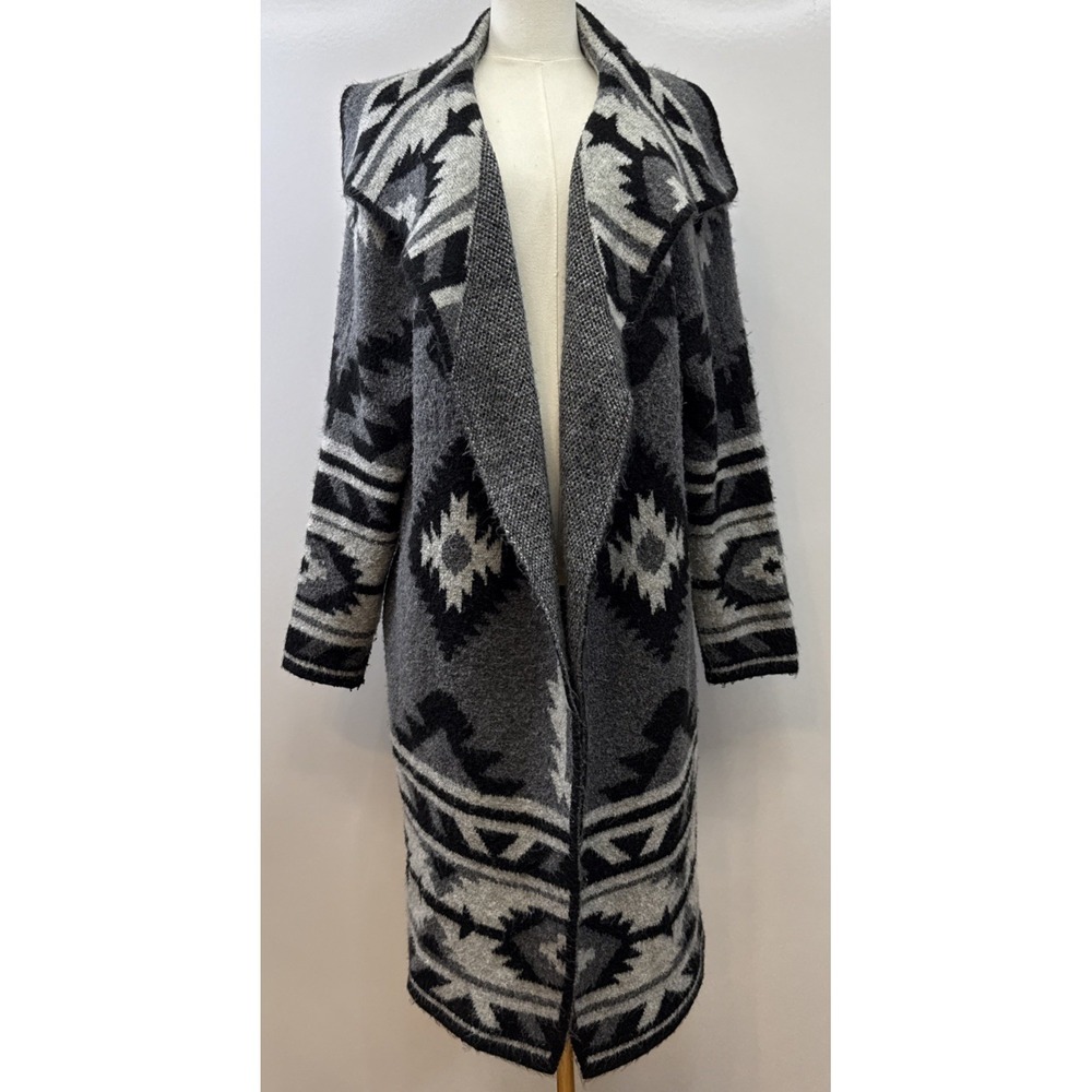 Max Studio Aztec Southwestern Open Front Draped Cardigan Sweater Grey L PILLING